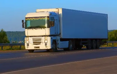 Adana ile Şarkikaraağaç Arası Öğrenci Eşyası Taşıma